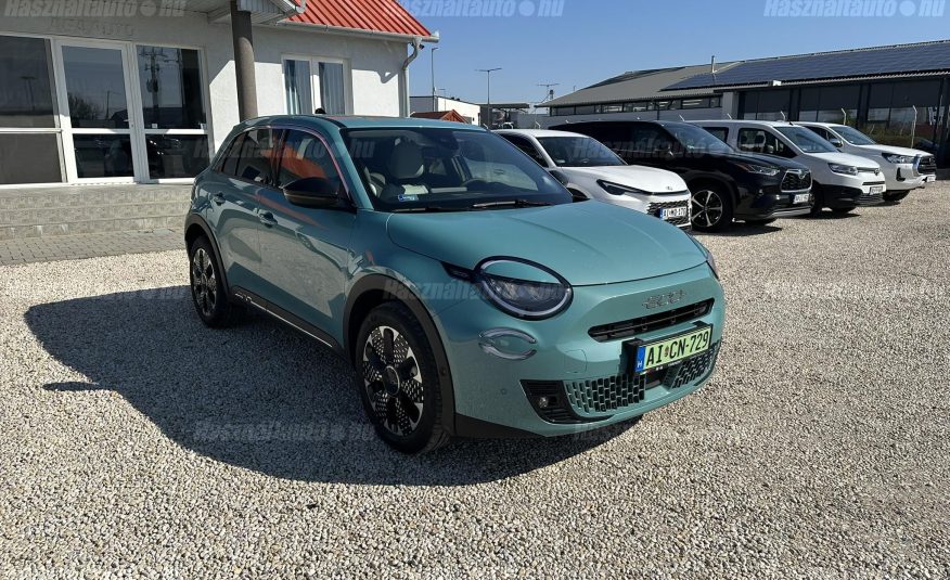 FIAT 600 600e LaPrima 54kWh ÁFA-s Tartós bérletre is!