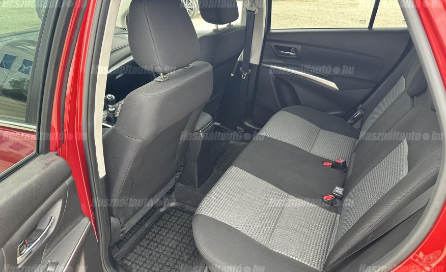 SUZUKI S-CROSS 1.4 Hybrid GL+ 4WD Levehető vonóhorog. első tulajdonostól