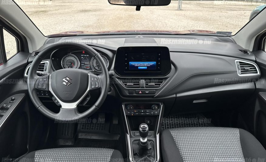 SUZUKI S-CROSS 1.4 Hybrid GL+ 4WD Levehető vonóhorog. első tulajdonostól