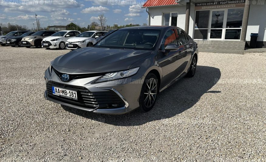 TOYOTA CAMRY 2.5 Hybrid Executive VIP CVT