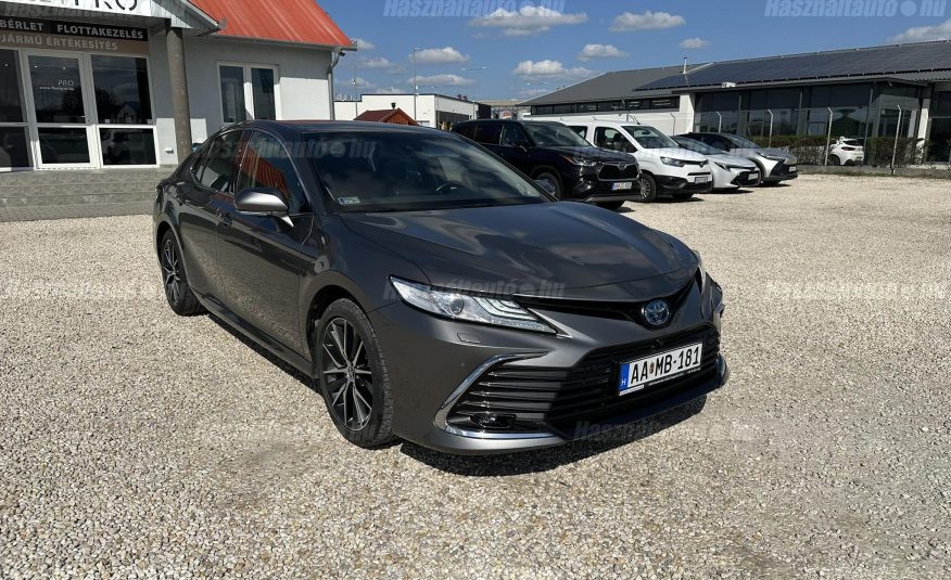 TOYOTA CAMRY 2.5 Hybrid Executive VIP CVT