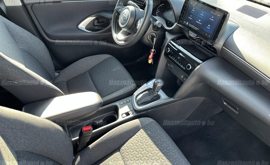 TOYOTA YARIS CROSS 1.5 Hybrid Comfort Business e-CVT ÁFA-s