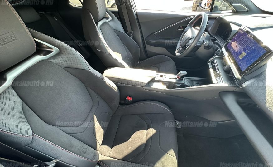 TOYOTA C-HR 2.0 Hybrid GR Sport e-CVT JBL ÁFA-s