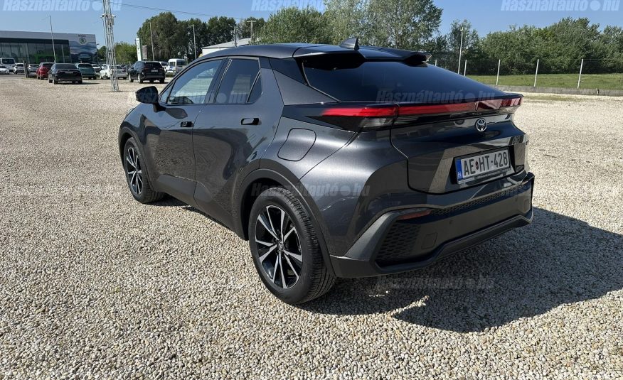 TOYOTA C-HR 1.8 Hybrid Style e-CVT ÁFA-s Friss szervízzel!