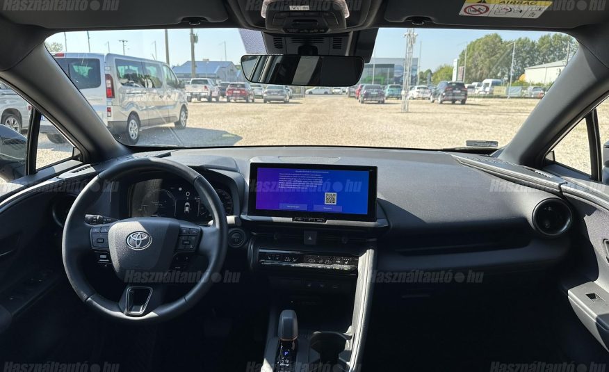 TOYOTA C-HR 1.8 Hybrid Style e-CVT ÁFA-s Friss szervízzel!