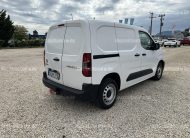 TOYOTA PROACE City 1.5 D Active Plus L1H1 ÁFA-s. Vonóhorog