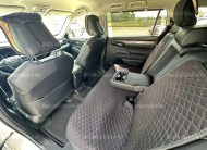 TOYOTA HIGHLANDER 2.5 Hybrid Prestige CVT ÁFA-s. Levehető Vonóhorog. Téli-nyári gumiabroncsokkal