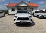 TOYOTA HIGHLANDER 2.5 Hybrid Prestige CVT ÁFA-s. Levehető Vonóhorog. Téli-nyári gumiabroncsokkal