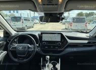 TOYOTA HIGHLANDER 2.5 Hybrid Prestige CVT ÁFA-s. Levehető Vonóhorog. Téli-nyári gumiabroncsokkal