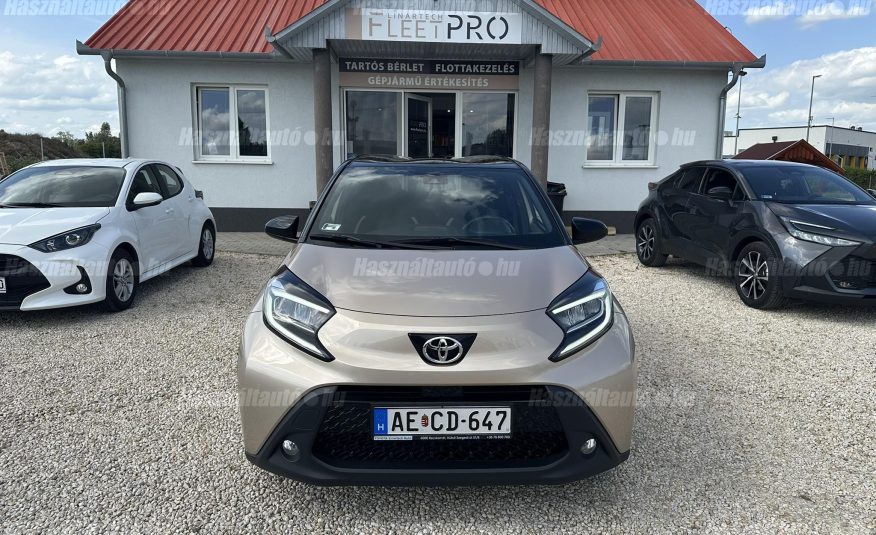 TOYOTA AYGO X 1.0 VVT-i Style Tech Vision Frissen szervizelt ÁFA-s