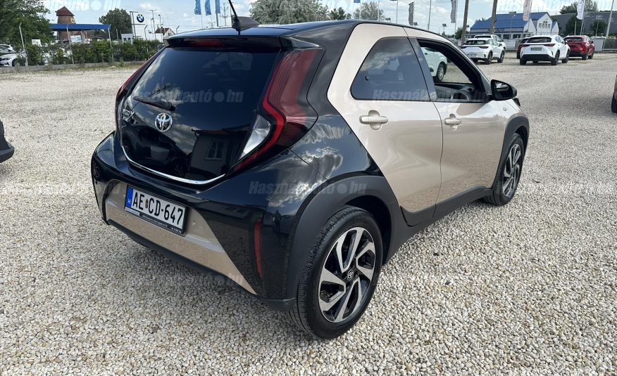 TOYOTA AYGO X 1.0 VVT-i Style Tech Vision Frissen szervizelt ÁFA-s