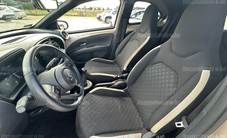 TOYOTA AYGO X 1.0 VVT-i Style Tech Vision Frissen szervizelt ÁFA-s