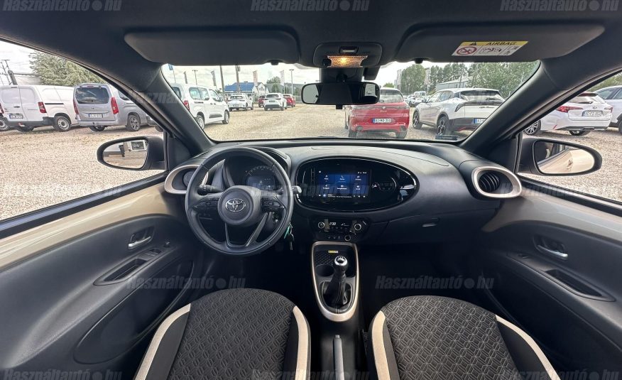 TOYOTA AYGO X 1.0 VVT-i Style Tech Vision Frissen szervizelt ÁFA-s
