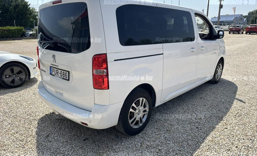 PEUGEOT TRAVELLER 1.6 BlueHDi L1 Start&Stop Business (9 személyes ) első tulajdonostól
