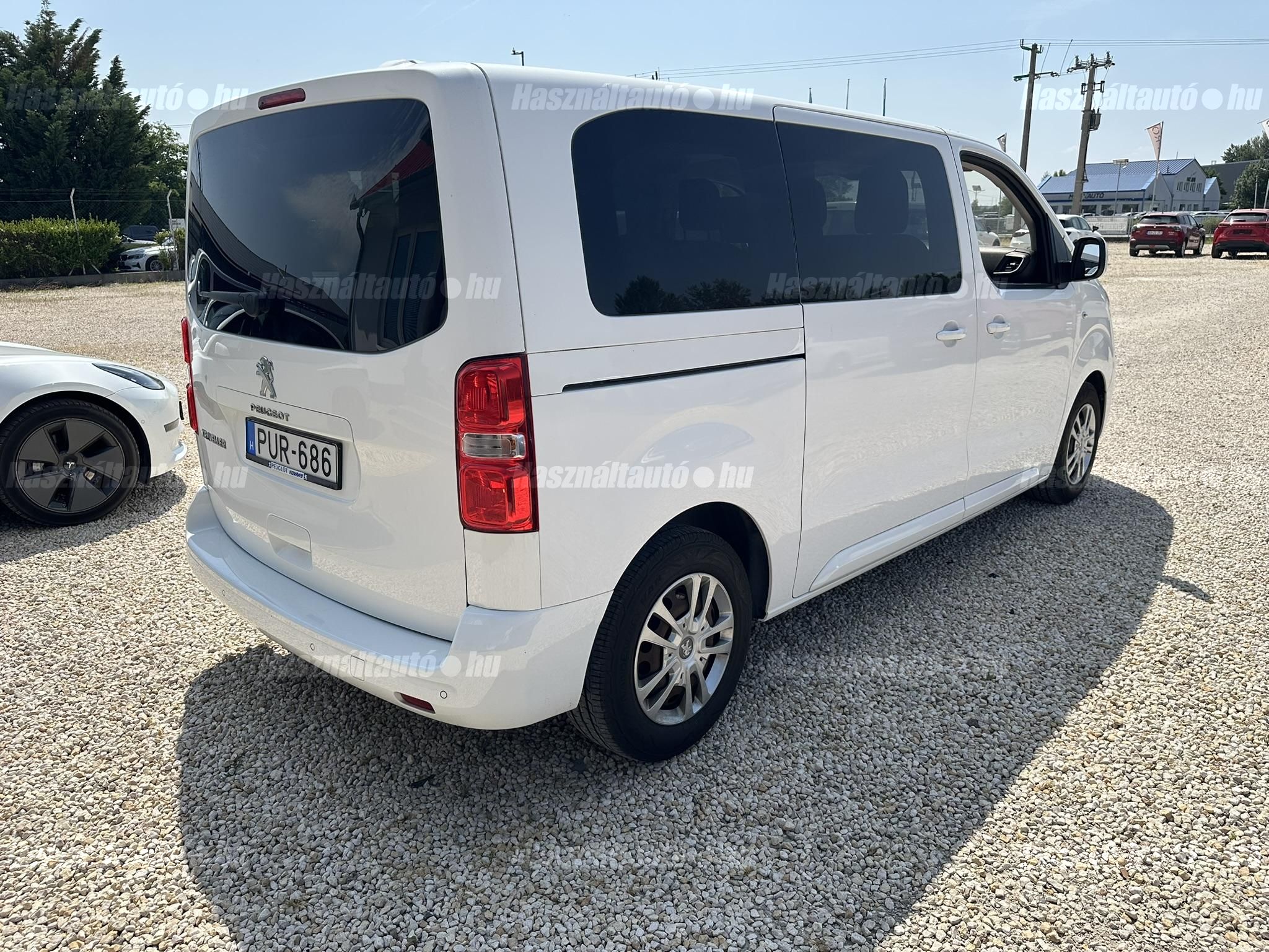 PEUGEOT TRAVELLER 1.6 BlueHDi L1 Start&Stop Business (9 személyes ) első tulajdonostól. KAVOSZ hitelre is!