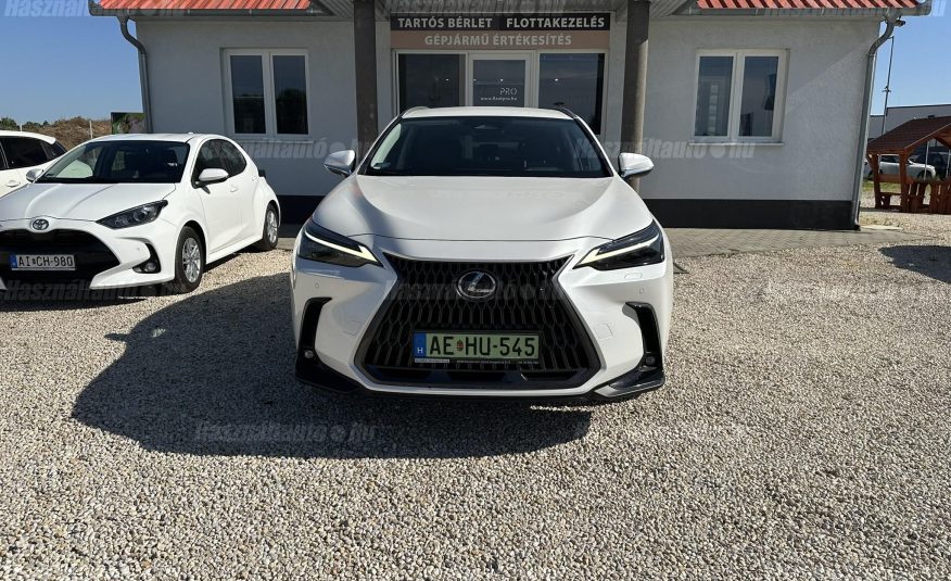 LEXUS NX 450h+ Prestige Plus AWD CVT ÁFA-s