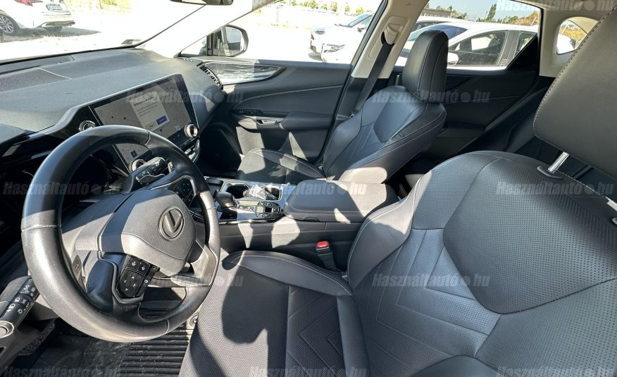 LEXUS NX 450h+ Prestige Plus AWD CVT ÁFA-s