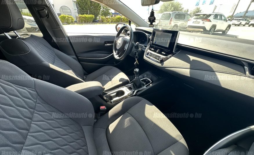 TOYOTA COROLLA Sedan 1.5 Comfort Style Tech ÁFA-s