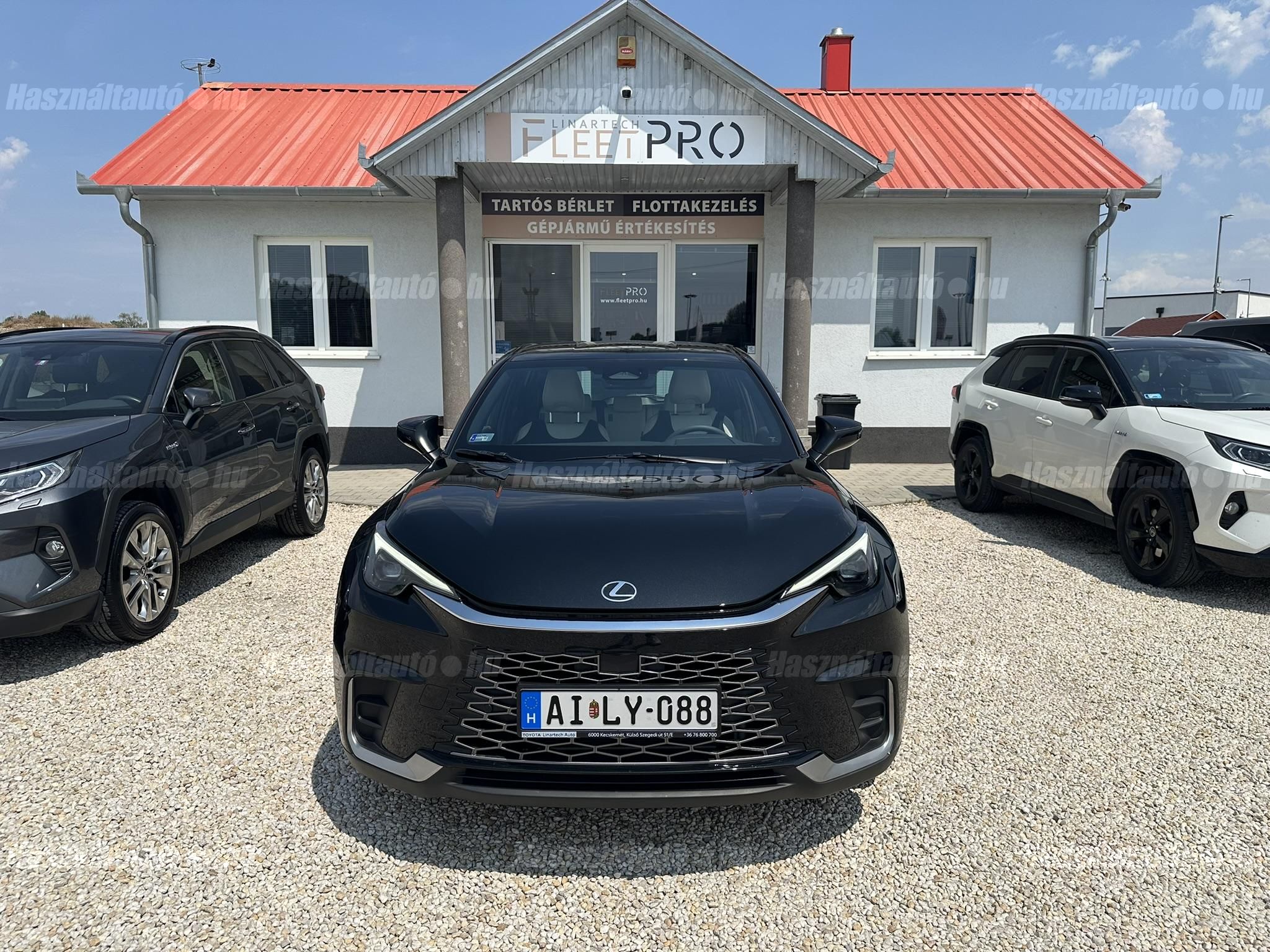 LEXUS LBX 1.5 Hybrid Elegant Tech e-CVT ÁFA-s