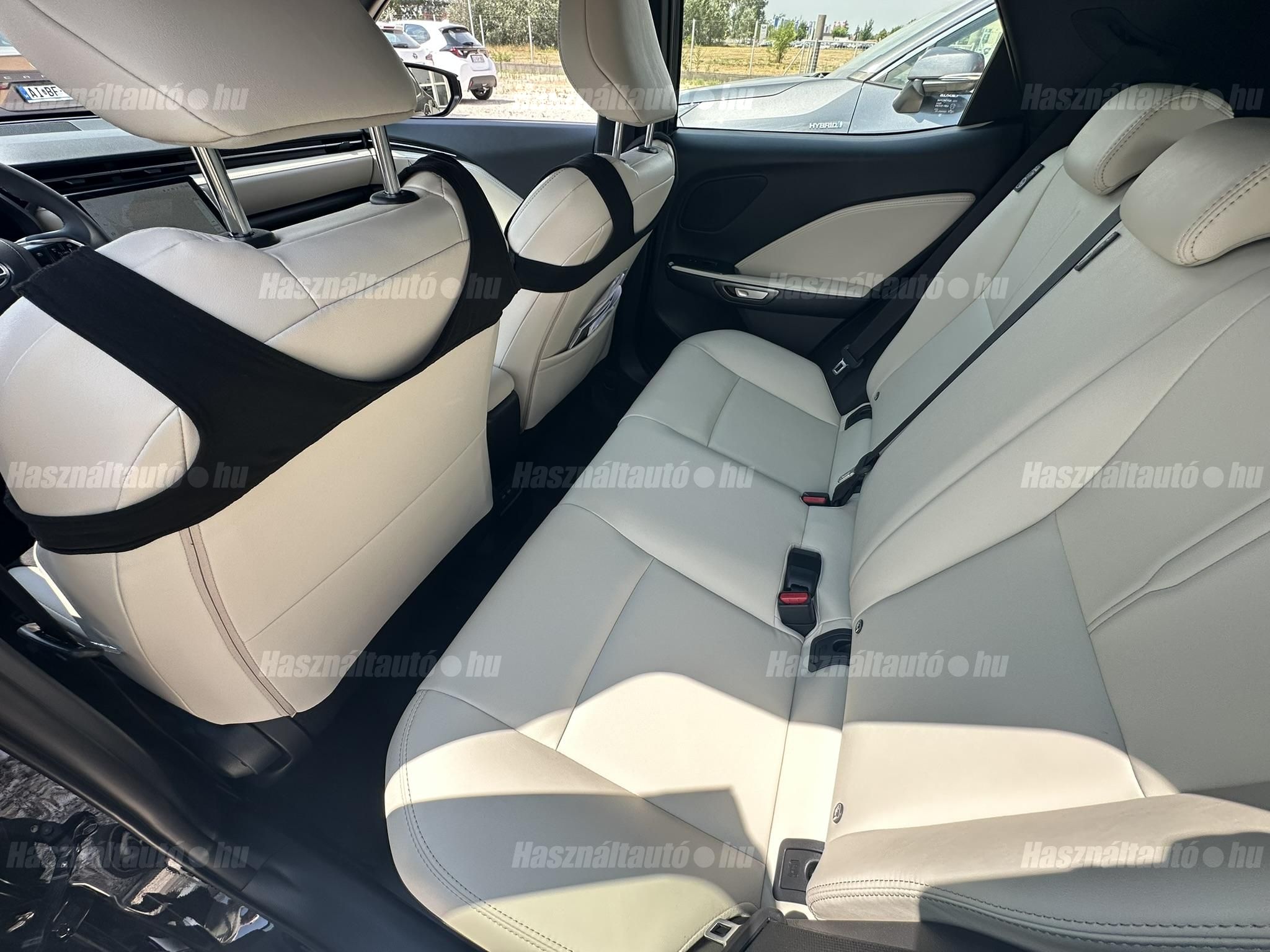 LEXUS LBX 1.5 Hybrid Elegant Tech e-CVT ÁFA-s