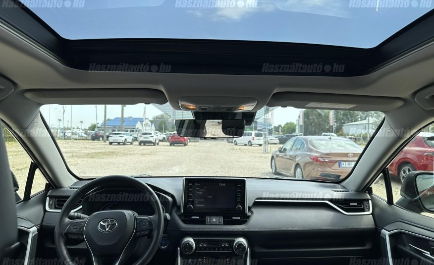TOYOTA RAV 4 Rav4 2.5 Hybrid Executive AWD e-CVT Skyview. ÁFA-s. magyarországi