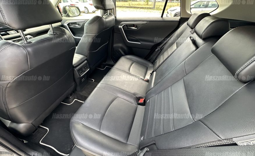 TOYOTA RAV 4 Rav4 2.5 Hybrid Executive AWD e-CVT Skyview. ÁFA-s. magyarországi