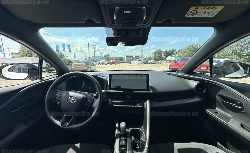 TOYOTA C-HR 1.8 Hybrid Style e-CVT ÁFA-s. Friss szervizzel!