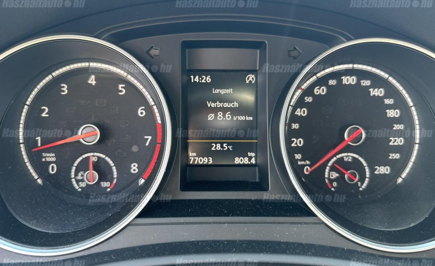 VOLKSWAGEN SCIROCCO 2.0 TFSI 19-os alufelnik. vezetett szervizkönyv. kivételesen szép!