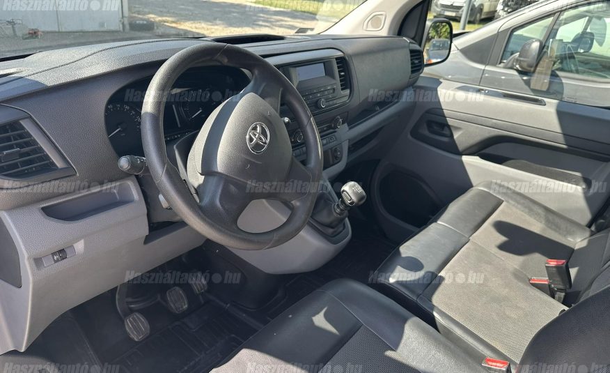 TOYOTA PROACE 2.0 D-4D Panel Van Active – L2H1 (Automata) ÁFA-s. téli-nyári gumikkal