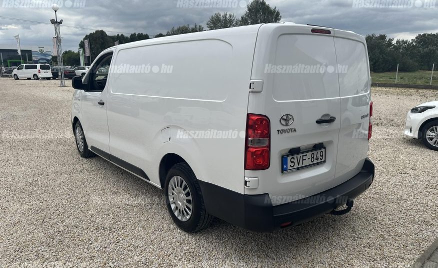 TOYOTA PROACE 2.0 D-4D Panel Van Active – L2H1 ÁFA-s. első tulajdonostól. végig szervizelt