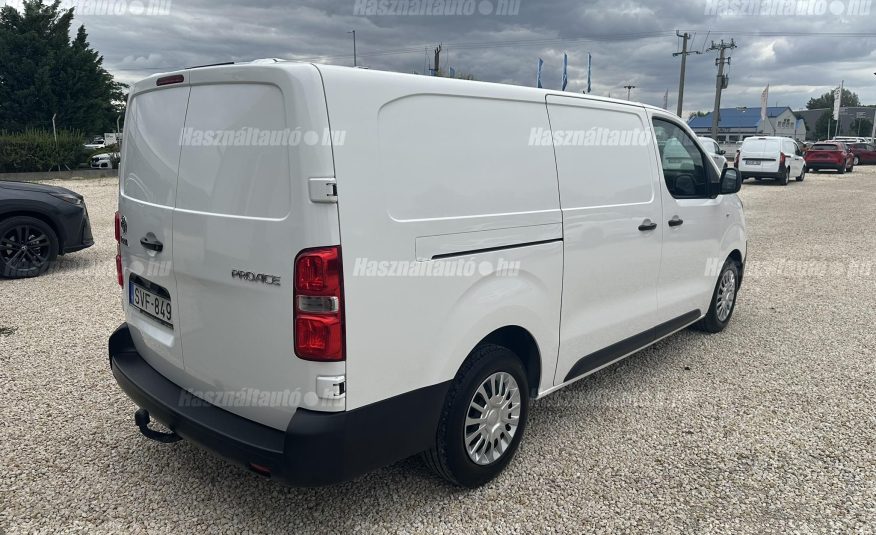 TOYOTA PROACE 2.0 D-4D Panel Van Active – L2H1 ÁFA-s. első tulajdonostól. végig szervizelt