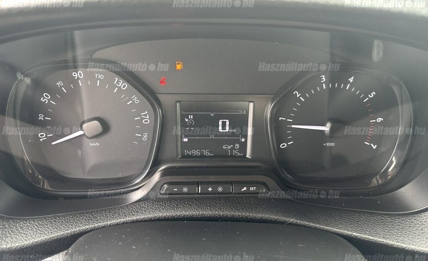 TOYOTA PROACE 2.0 D-4D Panel Van Active – L2H1 ÁFA-s. első tulajdonostól. végig szervizelt