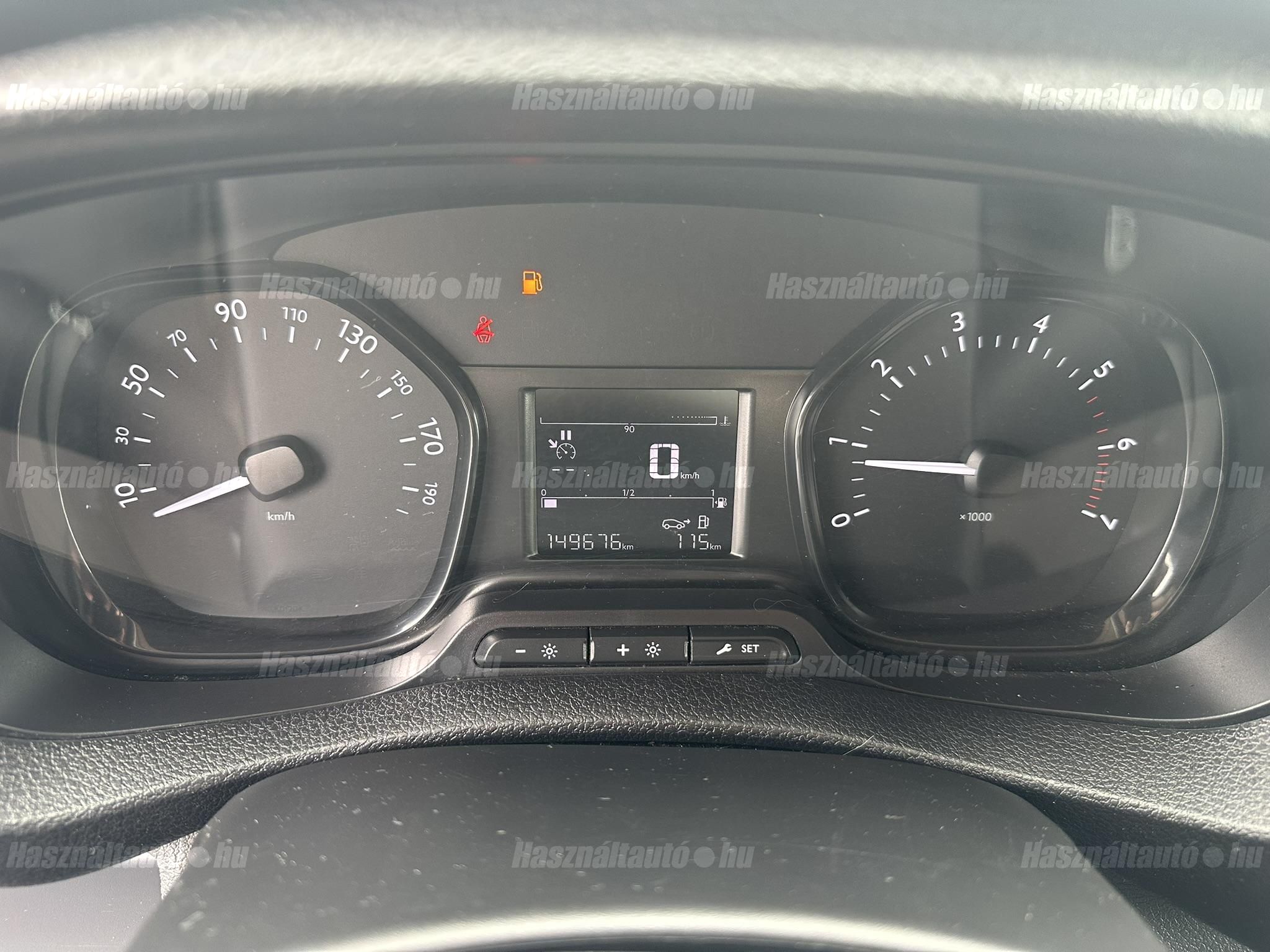 TOYOTA PROACE 2.0 D-4D Panel Van Active – L2H1 ÁFA-s. első tulajdonostól. végig szervizelt