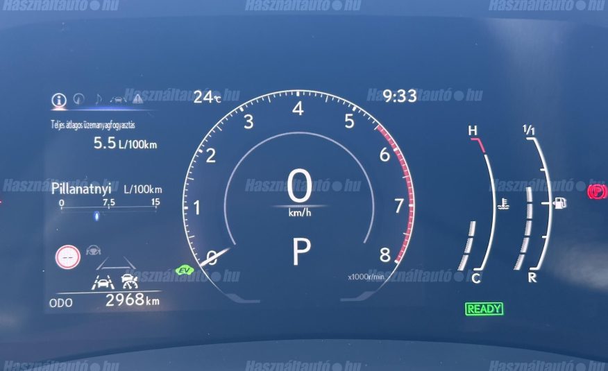 LEXUS LBX 1.5 Hybrid Cool e-CVT ÁFA-s. Tartós Bérlet is!