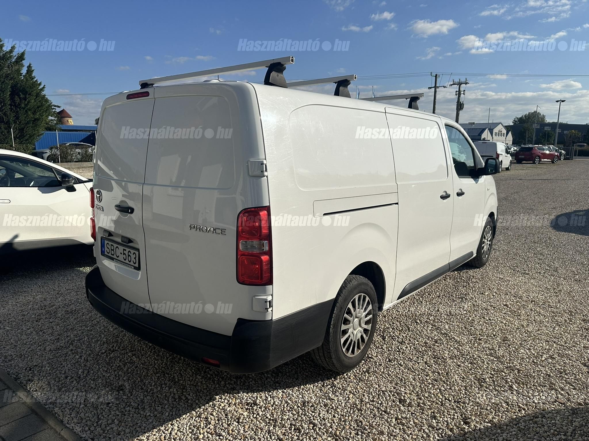 TOYOTA PROACE 2.0 D-4D Panel Van Active – L2H1 ÁFA-s. első tulajdonostól
