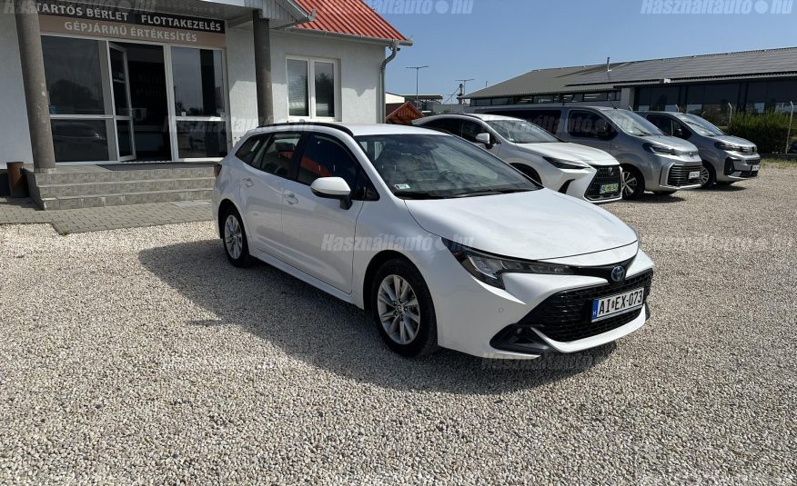 TOYOTA COROLLA 1.8 Hybrid Comfort Tech e-CVT ÁFA-s