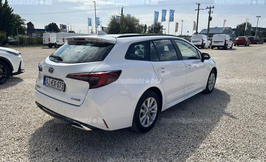 TOYOTA COROLLA 1.8 Hybrid Comfort Tech e-CVT ÁFA-s