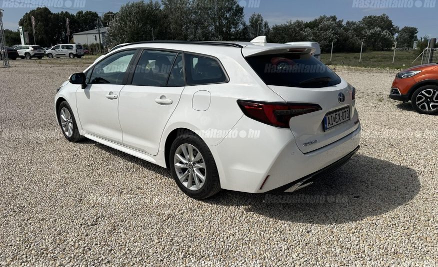 TOYOTA COROLLA 1.8 Hybrid Comfort Tech e-CVT ÁFA-s