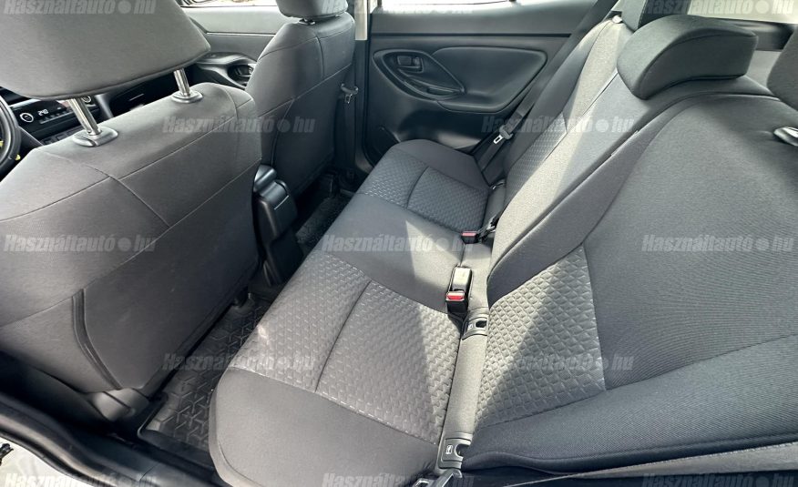 TOYOTA YARIS CROSS 1.5 Hybrid Comfort Business e-CVT ÁFA-s