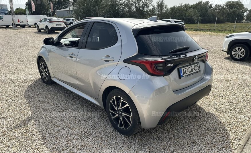 TOYOTA YARIS 1.5 Hybrid Comfort Style Tech e-CVT ÁFA-s. nyílt végű lízingre is!