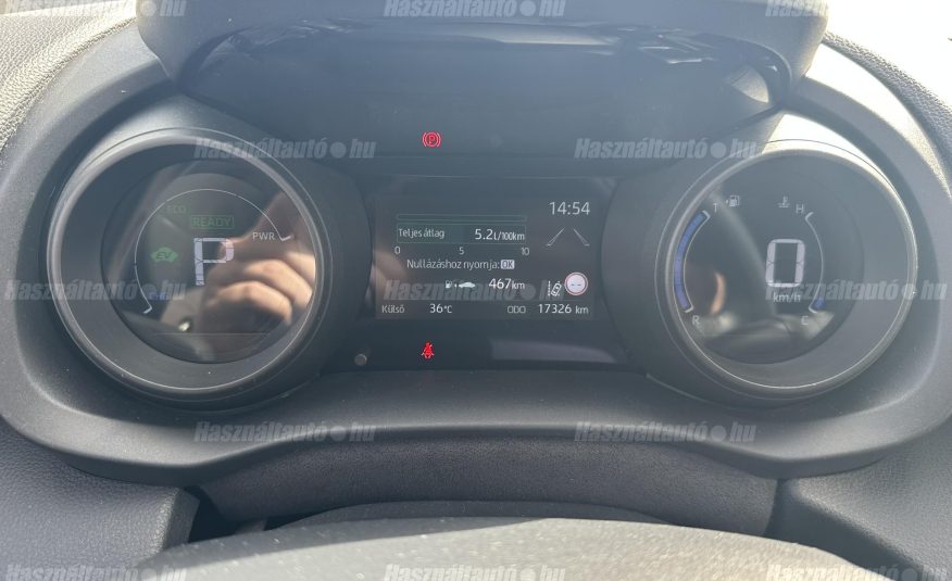 TOYOTA YARIS 1.5 Hybrid Comfort Style Tech e-CVT ÁFA-s. nyílt végű lízingre is!