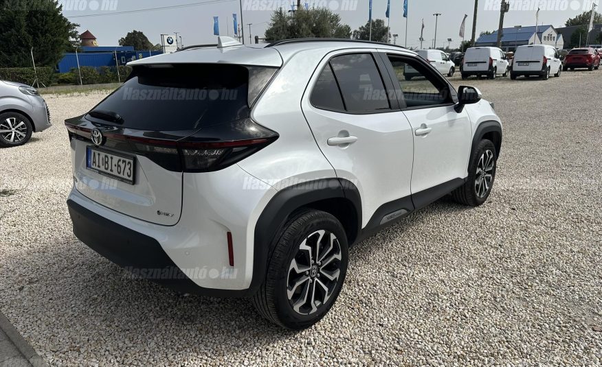 TOYOTA YARIS CROSS 1.5 Hybrid Style e-CVT ÁFA-s. nyílt végű lízingre is!