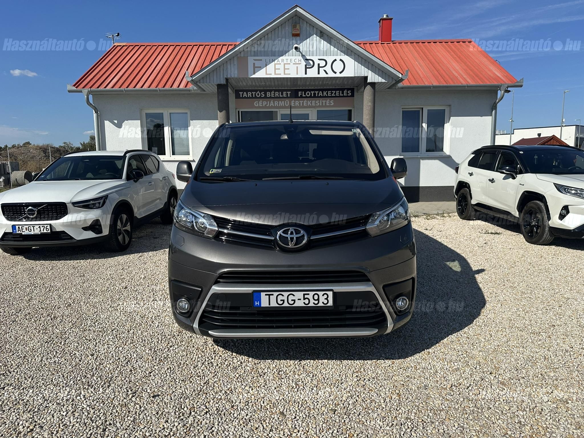 TOYOTA PROACE 2.0 D-4D Combi Professional L2H1 ÁFA-s. KAVOSZ
