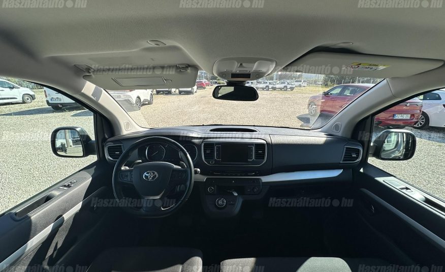 TOYOTA PROACE 2.0 D-4D Combi Professional L2H1 ÁFA-s. nyílt védű lízingre is