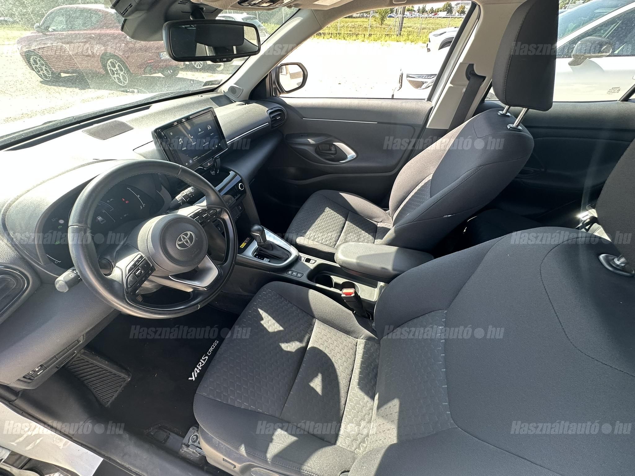 TOYOTA YARIS CROSS 1.5 Hybrid Comfort Business e-CVT ÁFA-s. nyílt végű lízingre is!