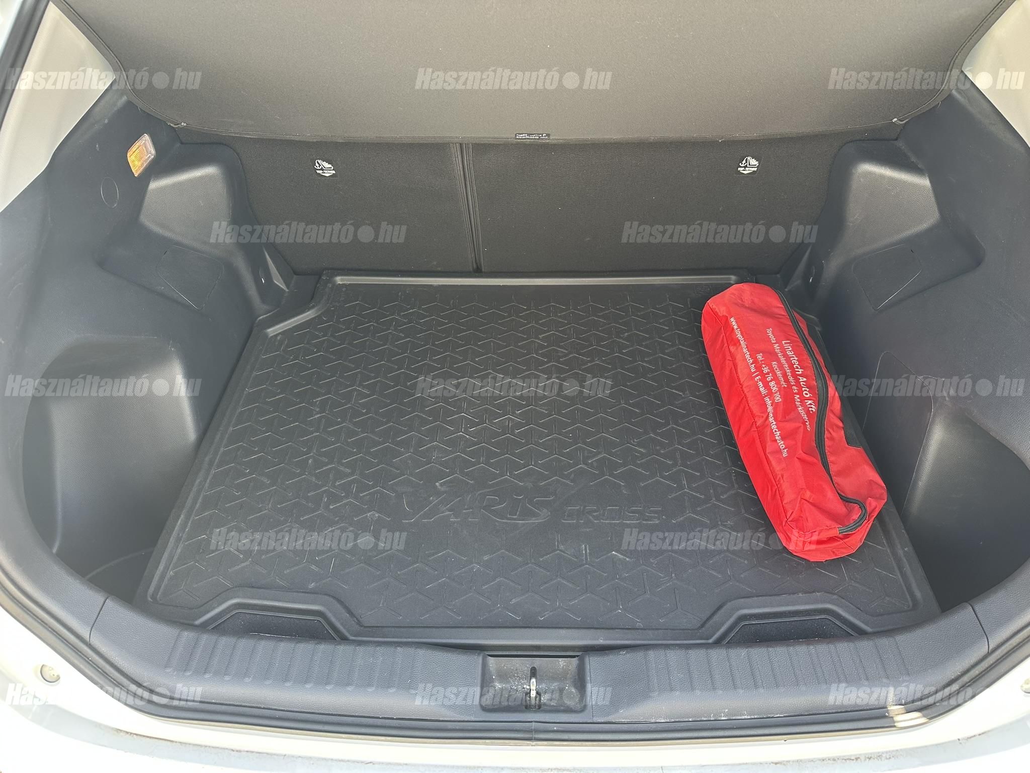 TOYOTA YARIS CROSS 1.5 Hybrid Comfort Business e-CVT ÁFA-s. nyílt végű lízingre is!