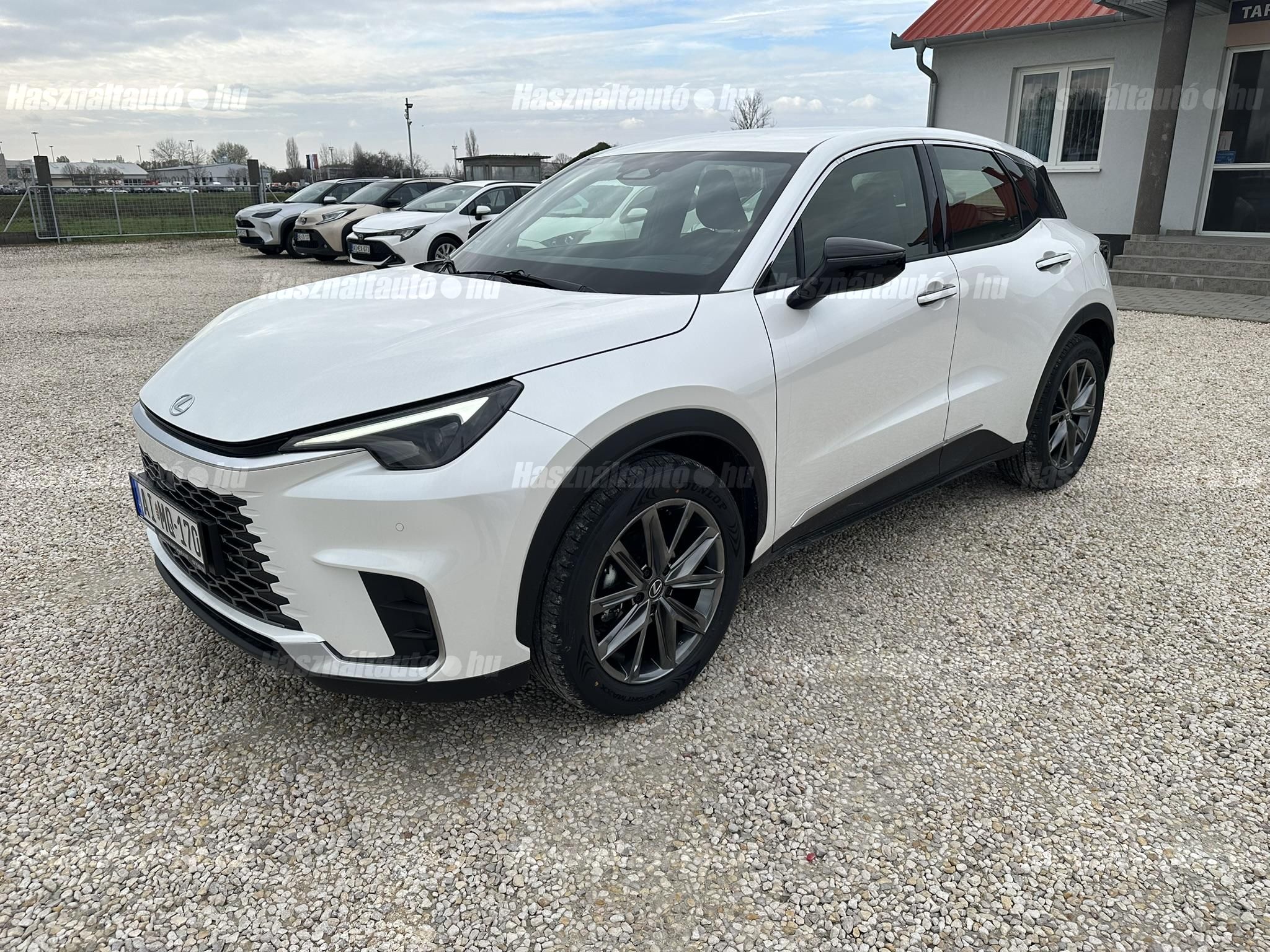 LEXUS LBX 1.5 Hybrid Elegant Tech e-CVT ÁFA-s. Tartós Bérletre vagy Nyílt végű lízingre is!