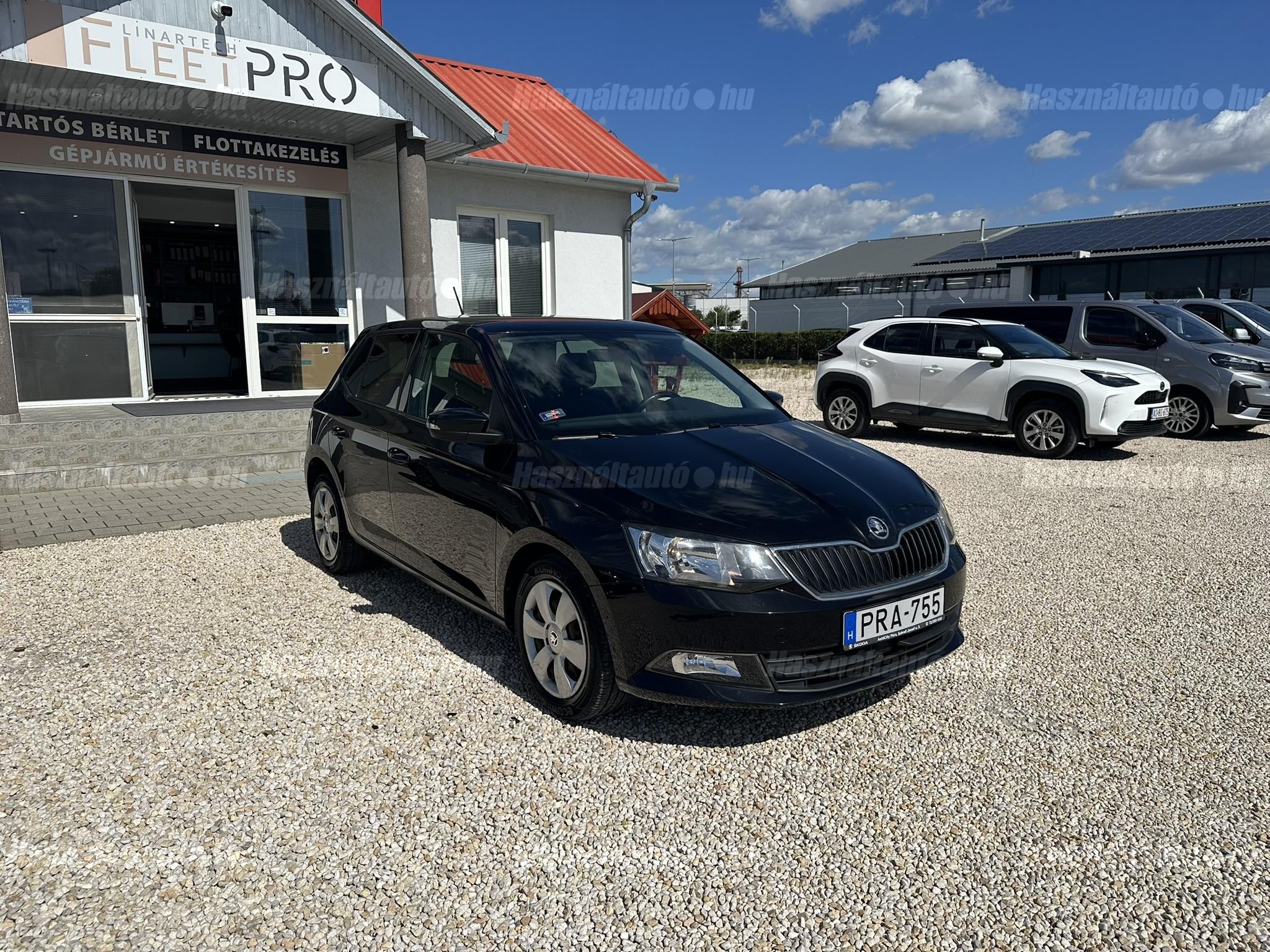 SKODA FABIA 1.0 TSI Ambition Magyar. végig vezetett szervizkönyv. digitklíma. ülésfűtés