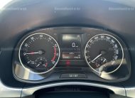 SKODA FABIA 1.0 TSI Ambition Magyar. végig vezetett szervizkönyv. digitklíma. ülésfűtés