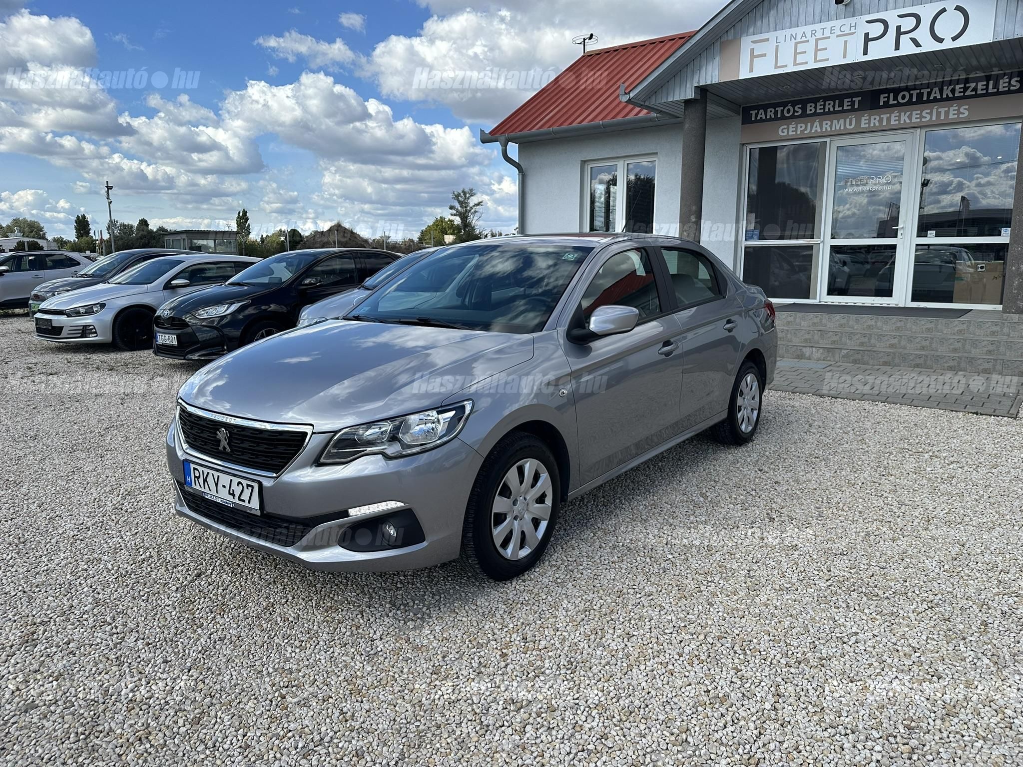 PEUGEOT 301 1.2 PureTech Active Első tulajdonostól. Gyári fényezés. Friss vezérlés és szerviz!